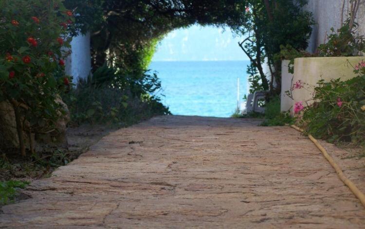 Bona Ciurrata Hotel Golfo Aranci Ngoại thất bức ảnh