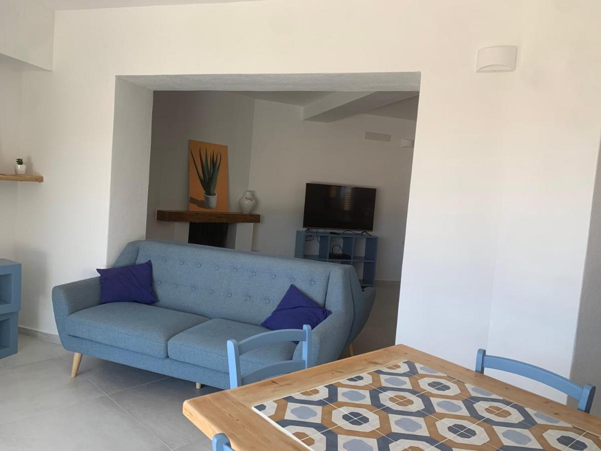 Bona Ciurrata Hotel Golfo Aranci Ngoại thất bức ảnh